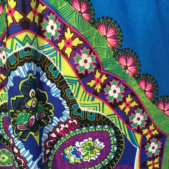 Beautiful Maxi Dress Size Medium - Picture 3 of 4